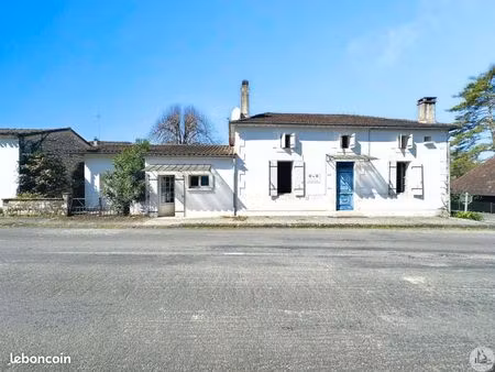 maison de village 7 pièces 193 m²