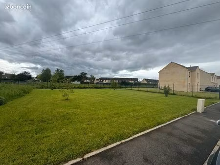 terrain 300 m² mitry mory