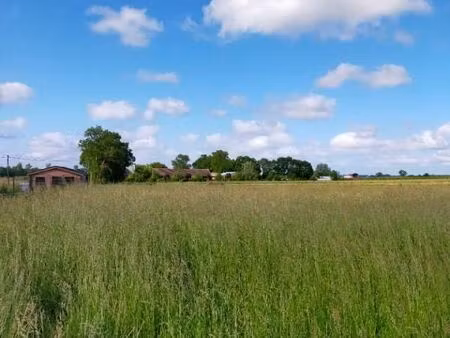 terrain 650 m² nercillac