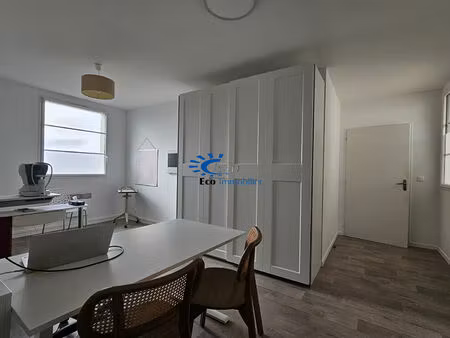 bureau / local professionnel pole medical - saint vivien