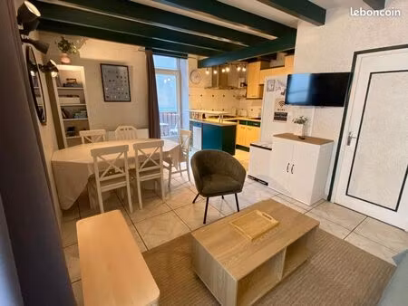 jolie maison auvergnate au montdore