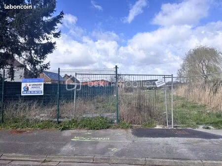 terrain 1 614 m² wallers