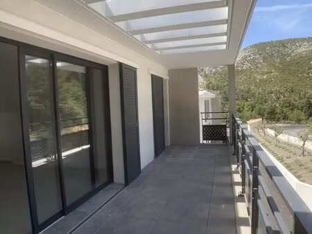 location appartement 2 pièces 44m² auriol 13390