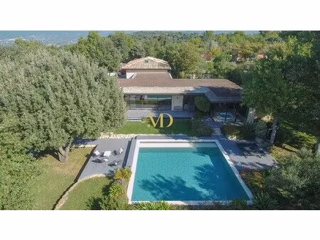 maison de luxe à vendre à villars : 1 495 000 € | 215m²