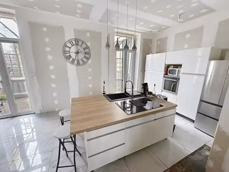 vente propriété 5 pièces 127 m² à capestang (34310)  239 000 €