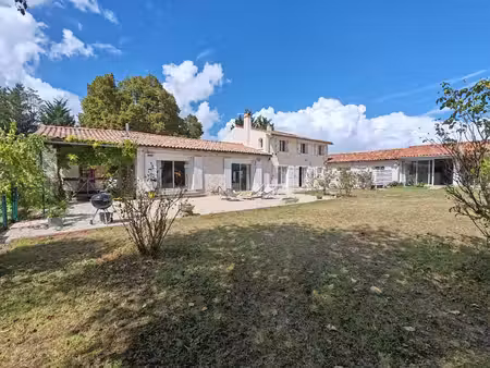 vente maison 7 pièces 223 m² courcoury (17100)