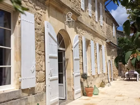 maison à villefranche-de-lonchat (24610)