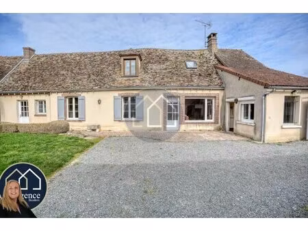 charmante longère de caractère – 140 m² – cadre paisible proche dreux