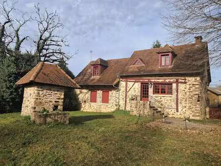 vente maison 4 pièces 102 m² à lubersac (19210)  239 000 €