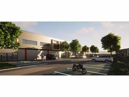 location entrepôt 1 363 m²