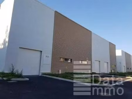 location entrepôt bussy saint georges 77600 166m²