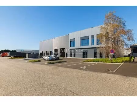 location entrepôt corbas 69960 1247m² à 6061m²