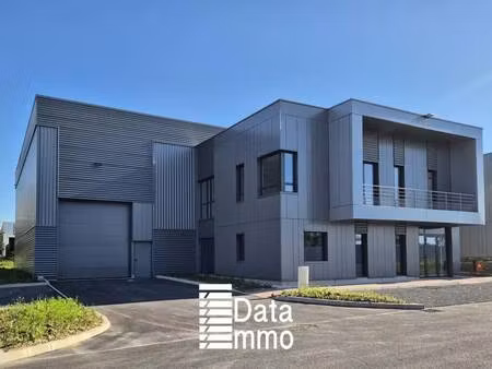 location entrepôt courtry 77181 699m²