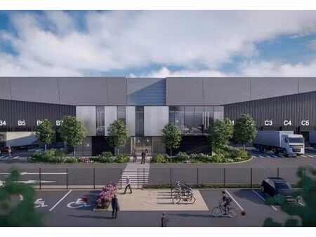 location entrepôt 7 333 m² à 22 000 m²