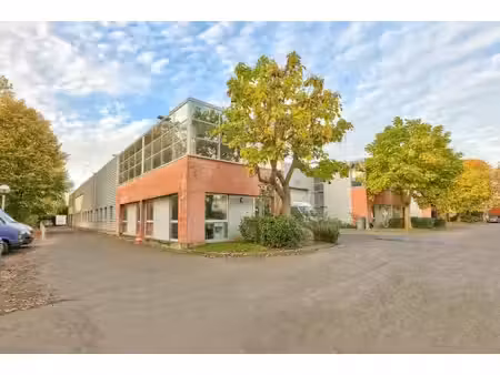location local d’activités gonesse 95500 326m²