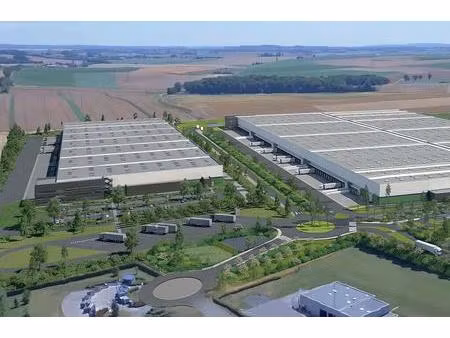 location entrepôt 39 099 m² à 150 464 m²