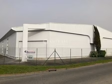 location entrepôt saint pantaleon de larche 19600 1250m²