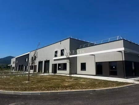 location local d’activités bergheim 68750 100m² à 2900m²