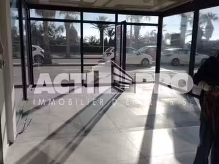 location local d’activités canet-en-roussillon 66140 64m²