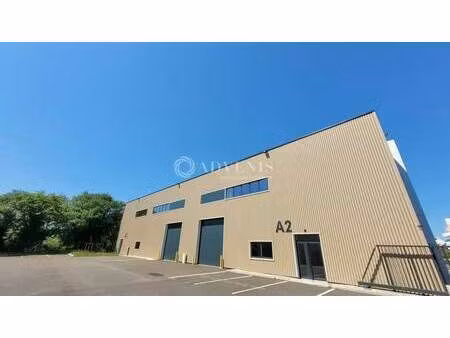 location local d’activités carquefou 44470 260m²