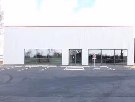 location local d’activités carquefou 44470 355m²