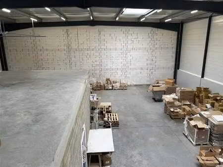 location local d’activités chambray les tours 37170 499m²
