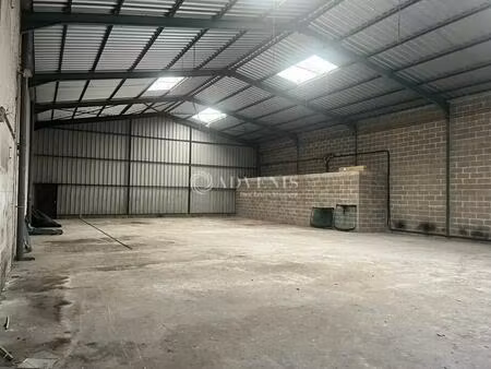 location local d’activités chambray les tours 37170 734m²