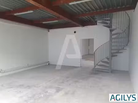 location local d’activités 245m² à 490m²