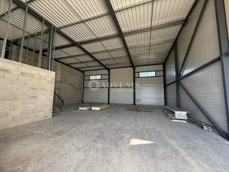 location local d’activités chassieu 69680 290m² à 370m²