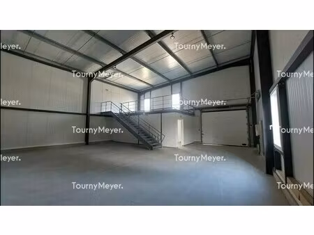 location local d’activités labarthe sur leze 31860 176m² à 528m²