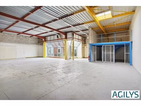 location local d'activités 294 m² à 2 426 m²