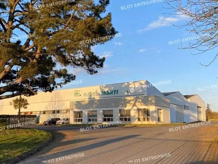 location local d’activités meillac 35270 3350m²