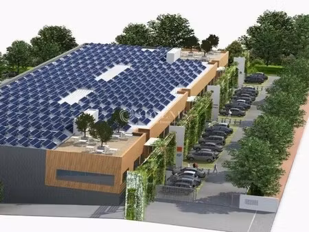 location local d'activités 300 m² à 6 968 m²