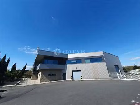 location local d’activités reze 44400 1313m²