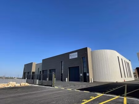 location local d’activités saint-georges-d’orques 34680 246m² à 246m²