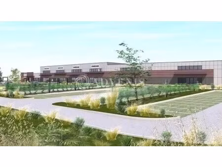 location local d'activités 300 m² à 1 010 m²