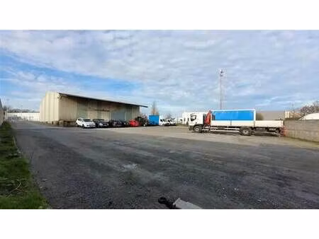 location local d’activités vertou 44120 455m²