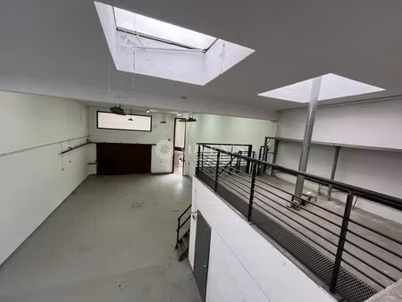 location local d’activités voisins le bretonneux 78960 148m² à 413m²