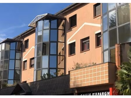 st-exupery - appt. t2 meuble