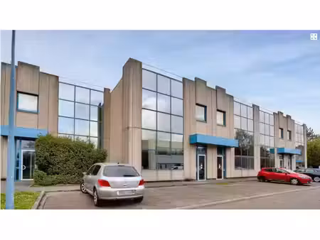 location local d’activités la verrière 78320 218m² à 437m²