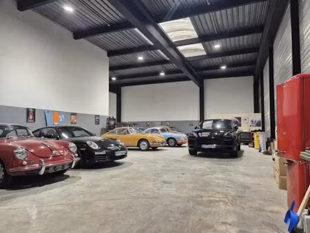 location entrepôt 400 m²