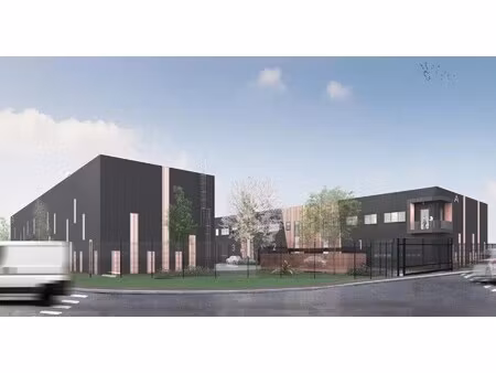 location entrepôt 591 m² à 2 982 m²