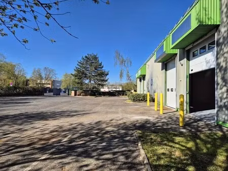 location entrepôt saint thibault des vignes 77400 2003m²