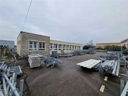 location local d’activités metz 57000 380m²