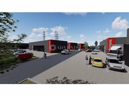 location local d'activités 300 m² à 3 512 m²