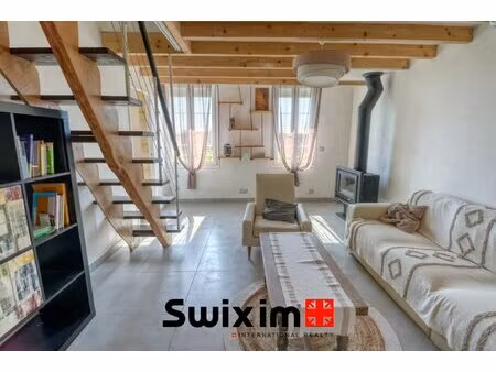 maison d'environ 102m² à labarde