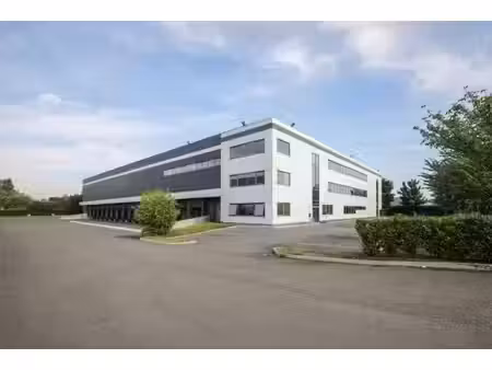 location entrepôt chilly-mazarin 91380 6906m²