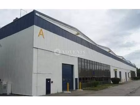 location entrepôt 1 725 m² à 4 058 m²