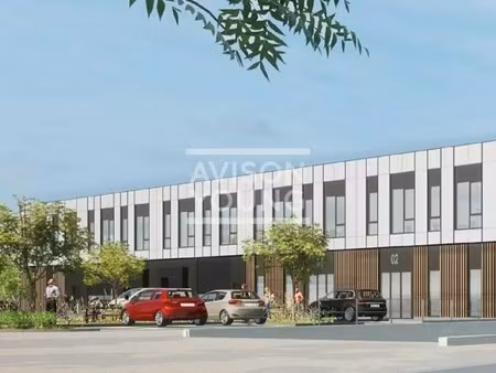 location local d'activités 1 317 m² à 5 270 m²