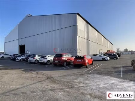 location local d'activités 1 200 m²